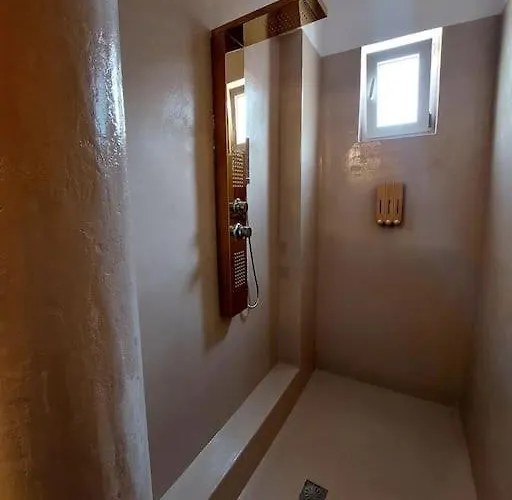 Апартаменты Cherry's Патитири